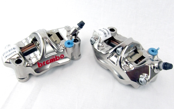 Brembo Racing GP-4RX brzdové třmeny radiální přední (levý + pravý) CNC obrobené